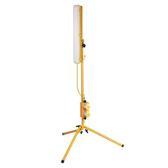 Bright Source 2ft 20w 4000k 110v IP44 LED NCF Tripod - Cool White - Emergency