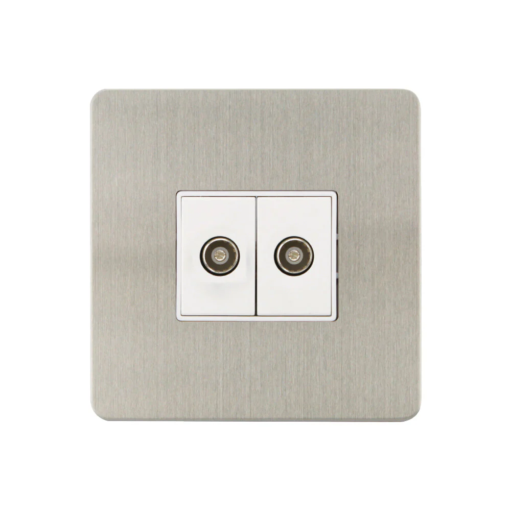 Caradok - The Ultra Flat - Brushed Chrome - FN161DMF - 2G Coaxial Socket Brushed Chrome, White Insert