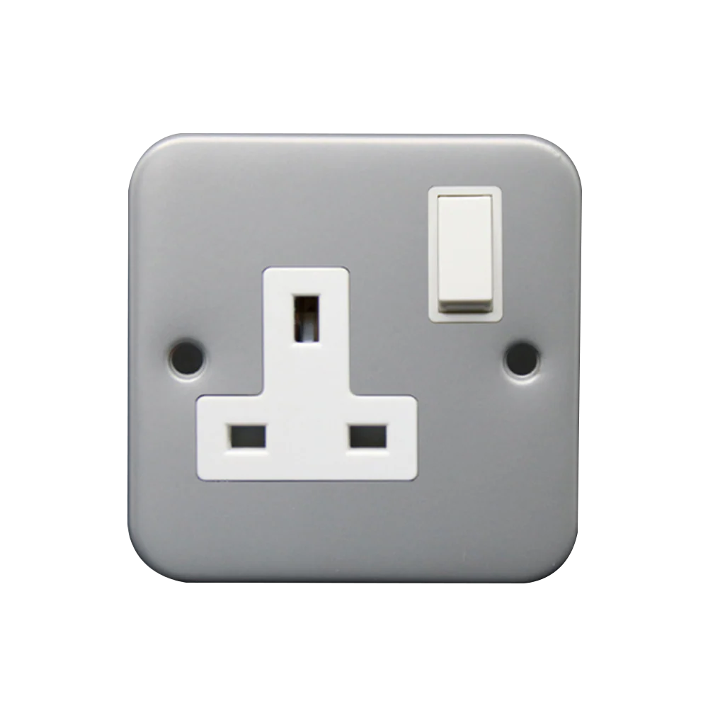 Caradok 1G 13A DP Switched Socket Metalclad