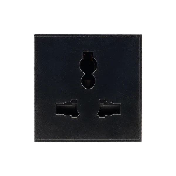 Scolmore MM9130BK 13A UNIVERSAL SOCKET MODULE WITH SHUTTERS - BLACK