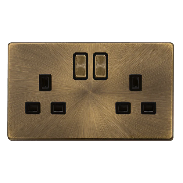 Scolmore SFAB536BK 13A INGOT 2 GANG DP SWITCHED SOCKET - ANTIQUE BRASS COVER PLATE - BLACK INSERT