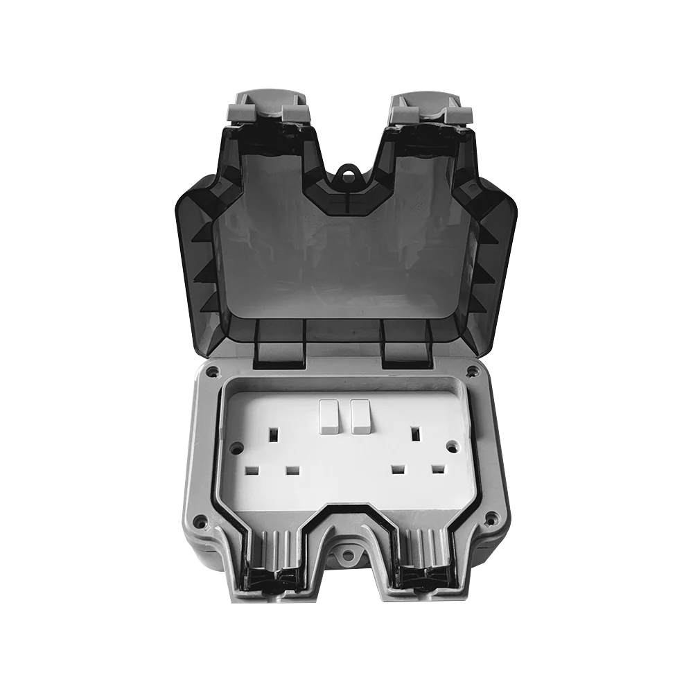Caradok 2G 13A Switched Socket IP66